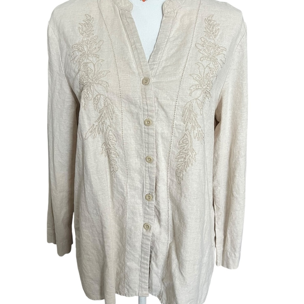 White Stag Cream Button Down Shirt with Embroidery